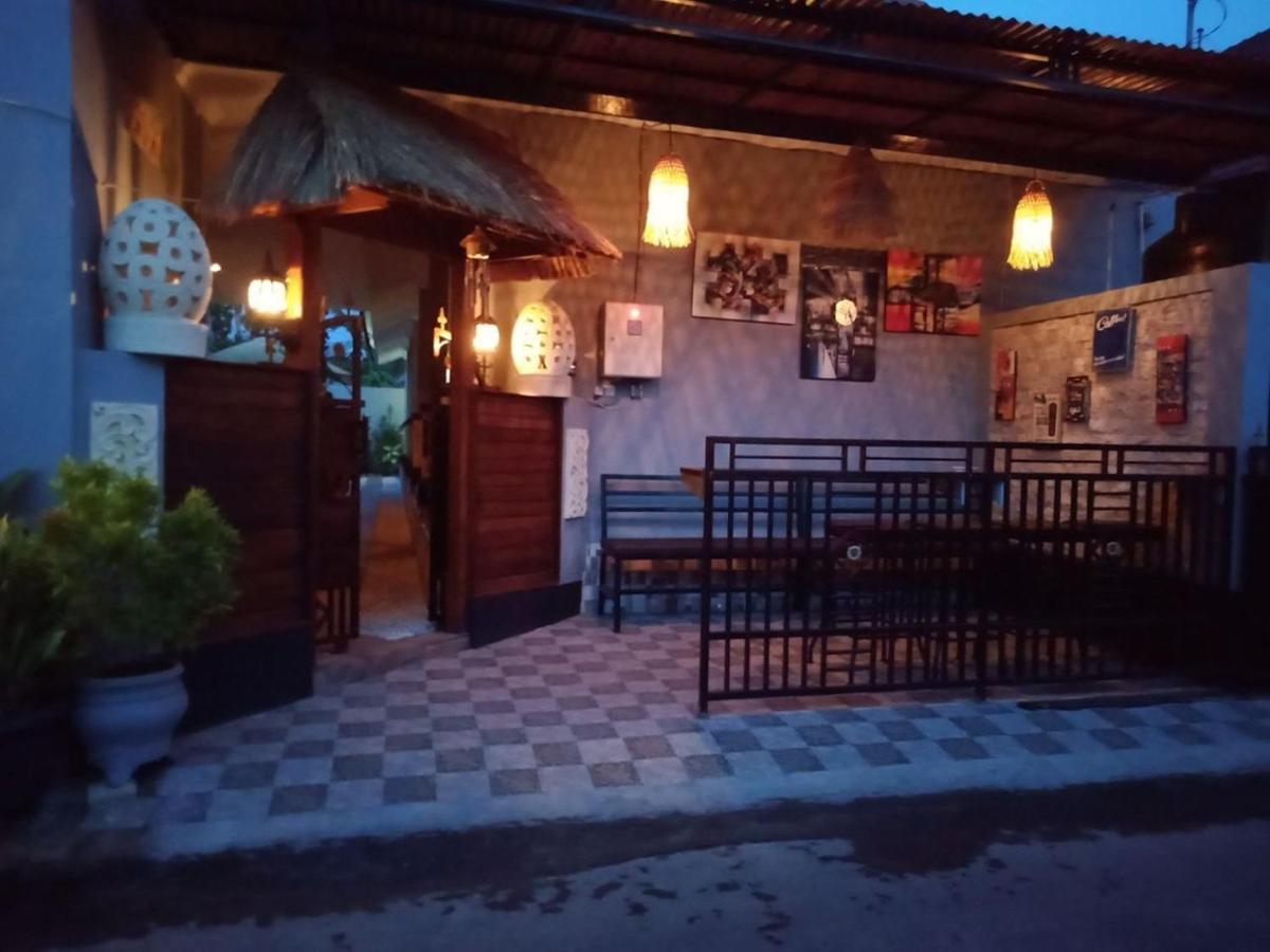 Gedhong Hostel Batununggul Extérieur photo